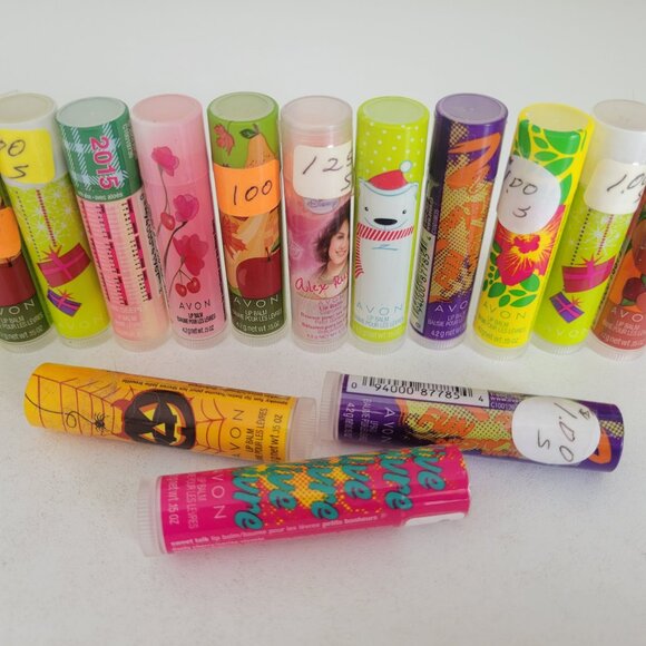Avon Lip Balm Mixed Variety Lot of 16 SEALED New Old Stock *Stickers on Some* - Picture 6 of 7